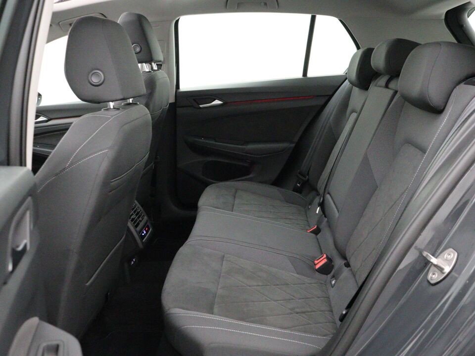 Volkswagen Golf 1.4 eHybrid Style