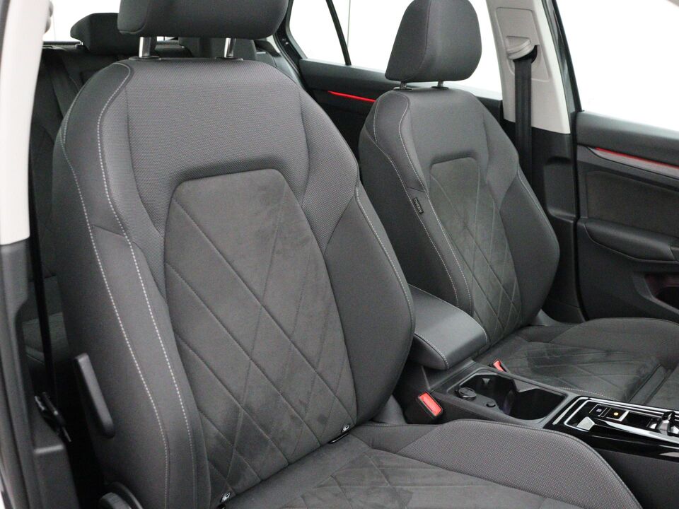 Volkswagen Golf 1.4 eHybrid Style