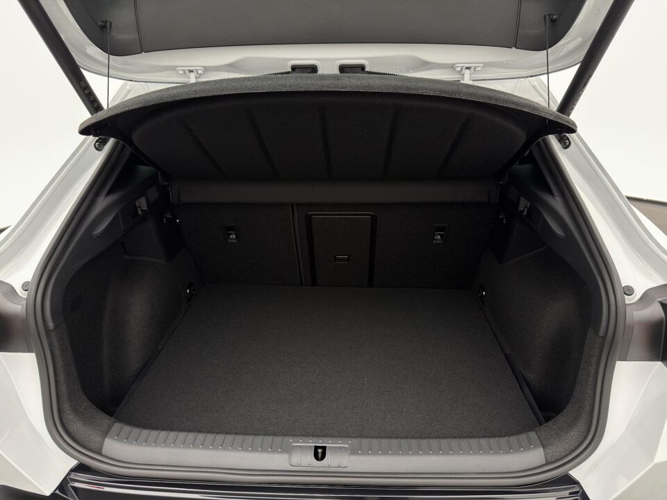 CUPRA Formentor 1.5 TSI e-Hybrid Business