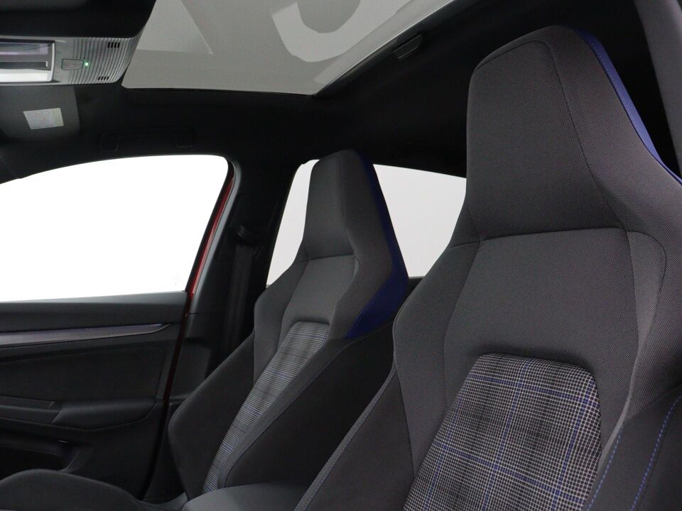 Volkswagen Golf 1.5 eHybrid 272 PK GTE