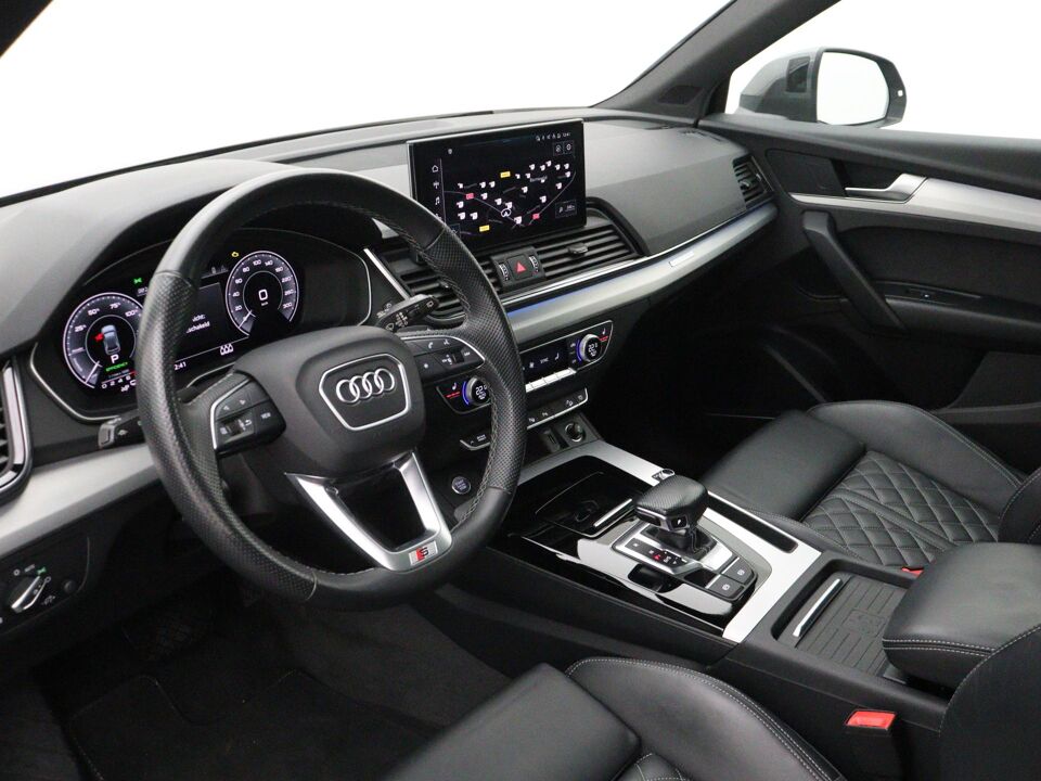 Audi Q5 55 TFSI e 367PK S Line