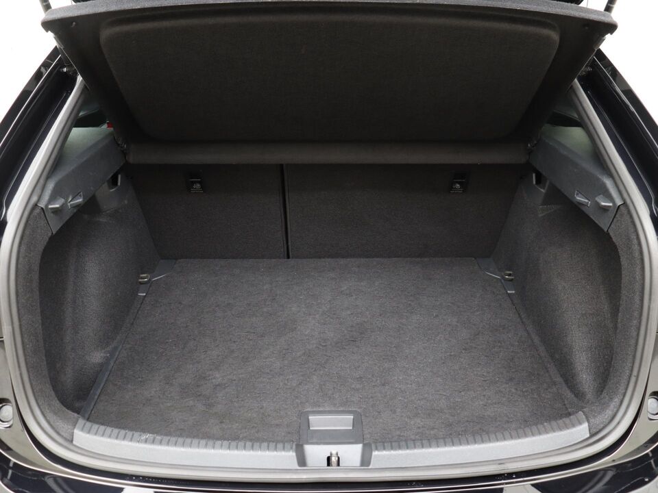 Volkswagen Taigo 1.0 TSI R-Line