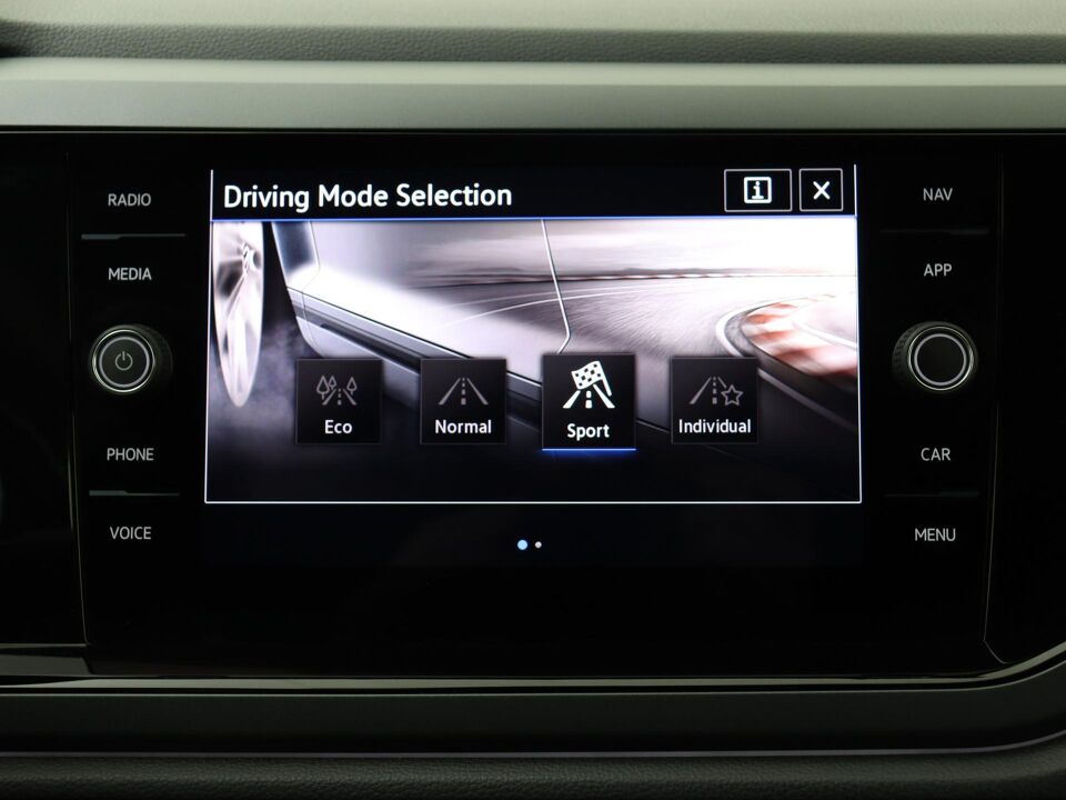 Volkswagen Taigo 1.0 TSI R-Line