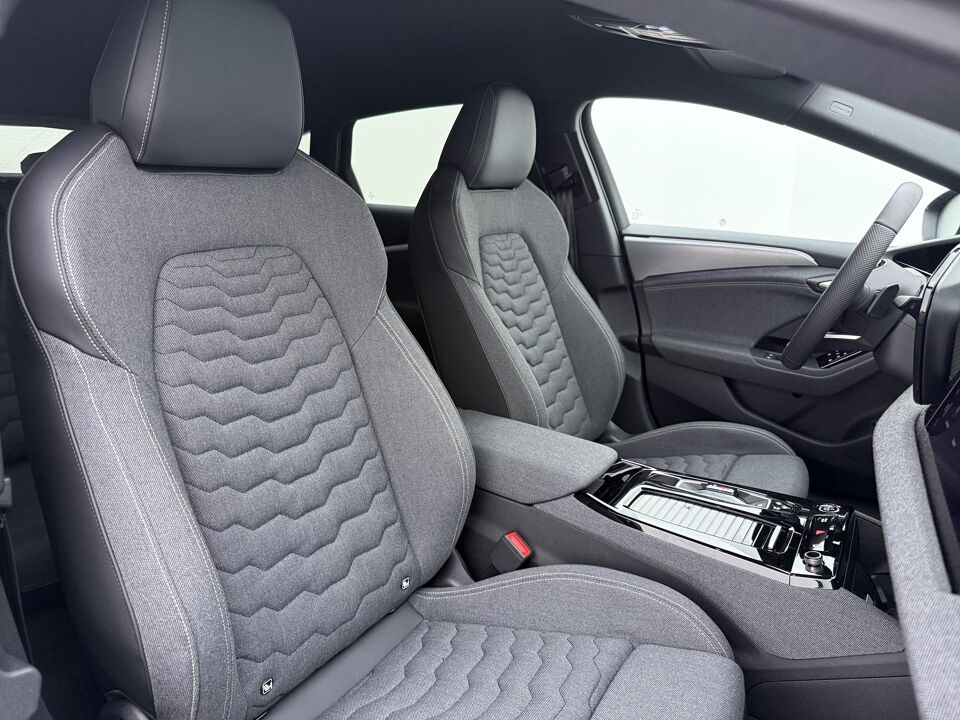 Audi A6 Sportback e-tron S edition 83 kWh 210 kW / 286 PK