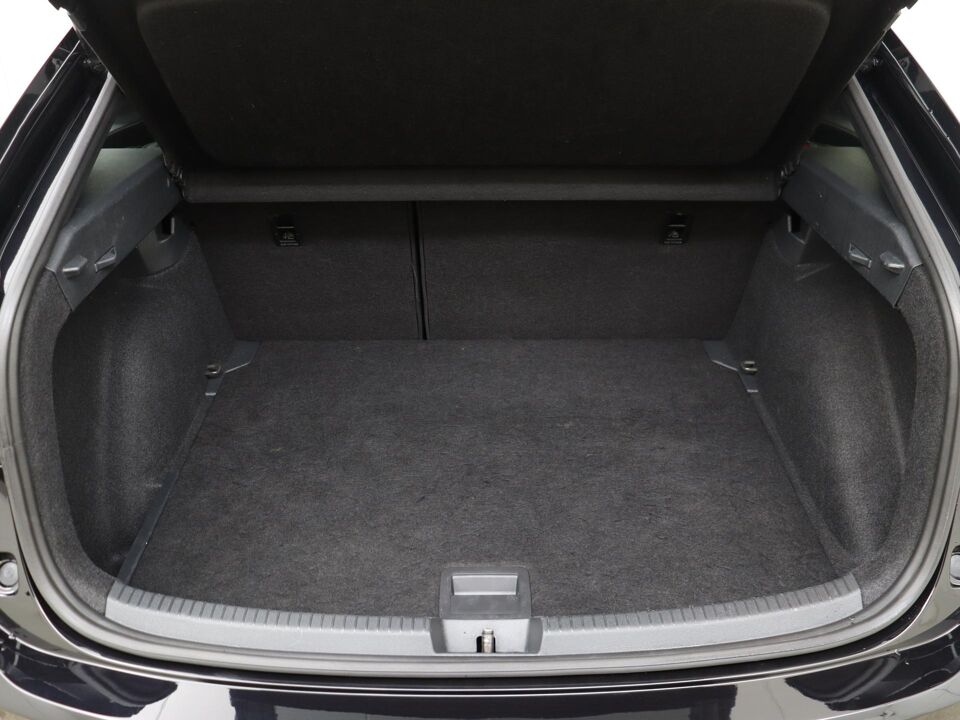 Volkswagen Taigo 1.0 TSI R-Line