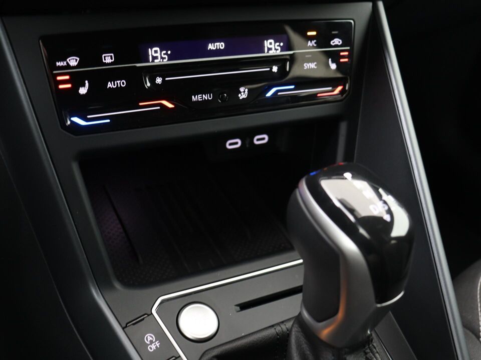 Volkswagen Taigo 1.0 TSI R-Line