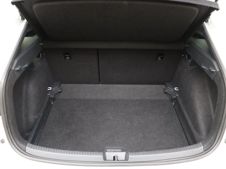 Volkswagen Taigo 1.0 TSI R-Line