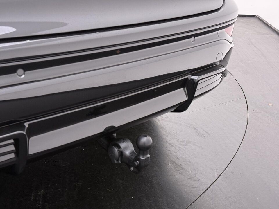 Audi Q6 Sportback e-tron S edition 100Kwh 225 kW / 306 PK