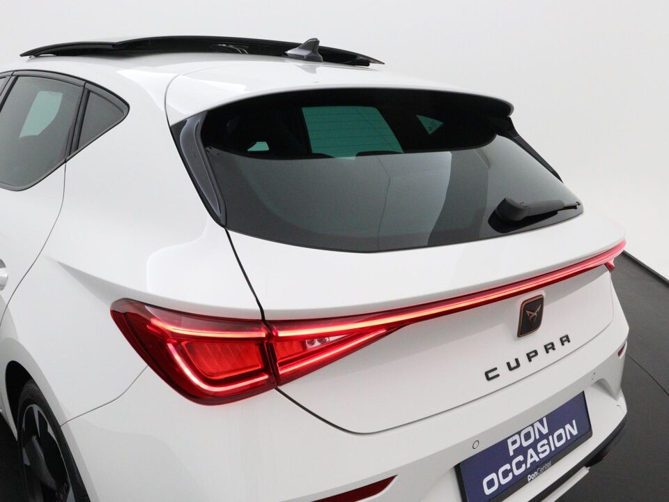 CUPRA Leon 1.4 e-Hybrid Essential Limited