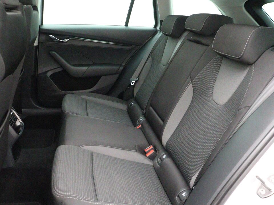 Škoda Octavia Combi 1.4 TSI iV 204PK
