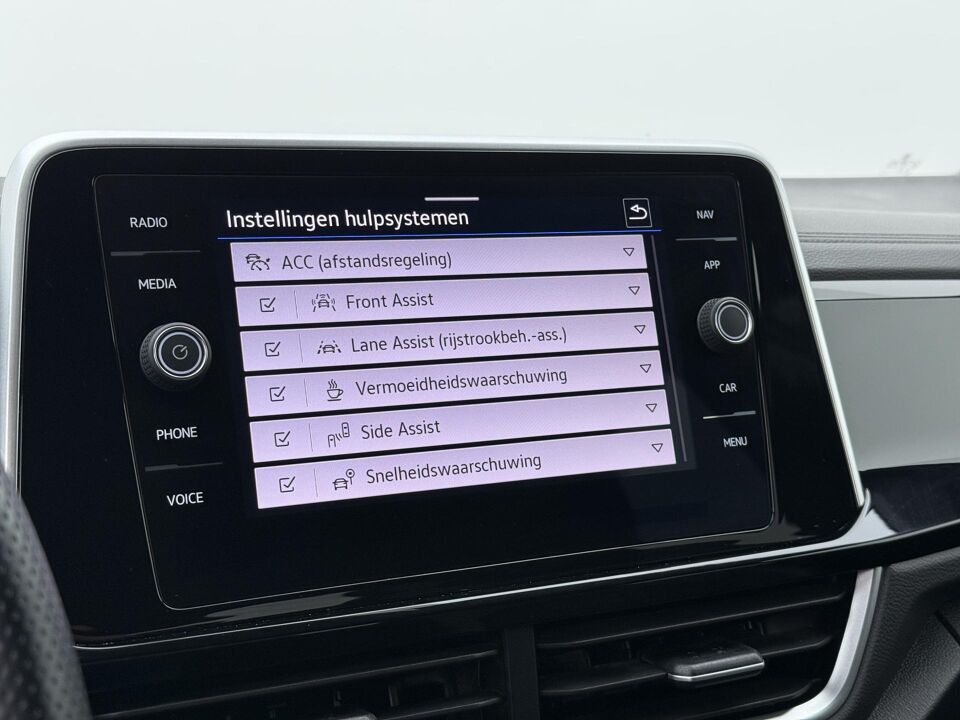 Volkswagen T-Roc 1.5 TSI R-Line