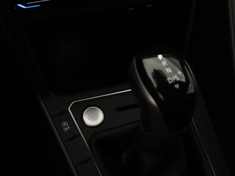 Volkswagen Taigo 1.0 TSI R-Line