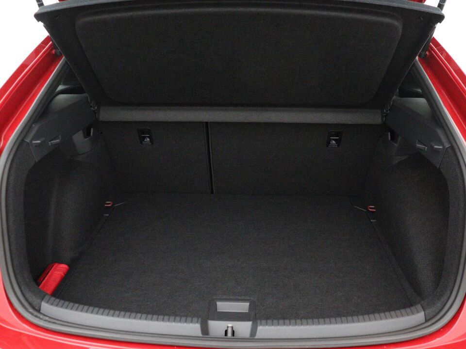 Volkswagen Taigo 1.0 TSI R-Line