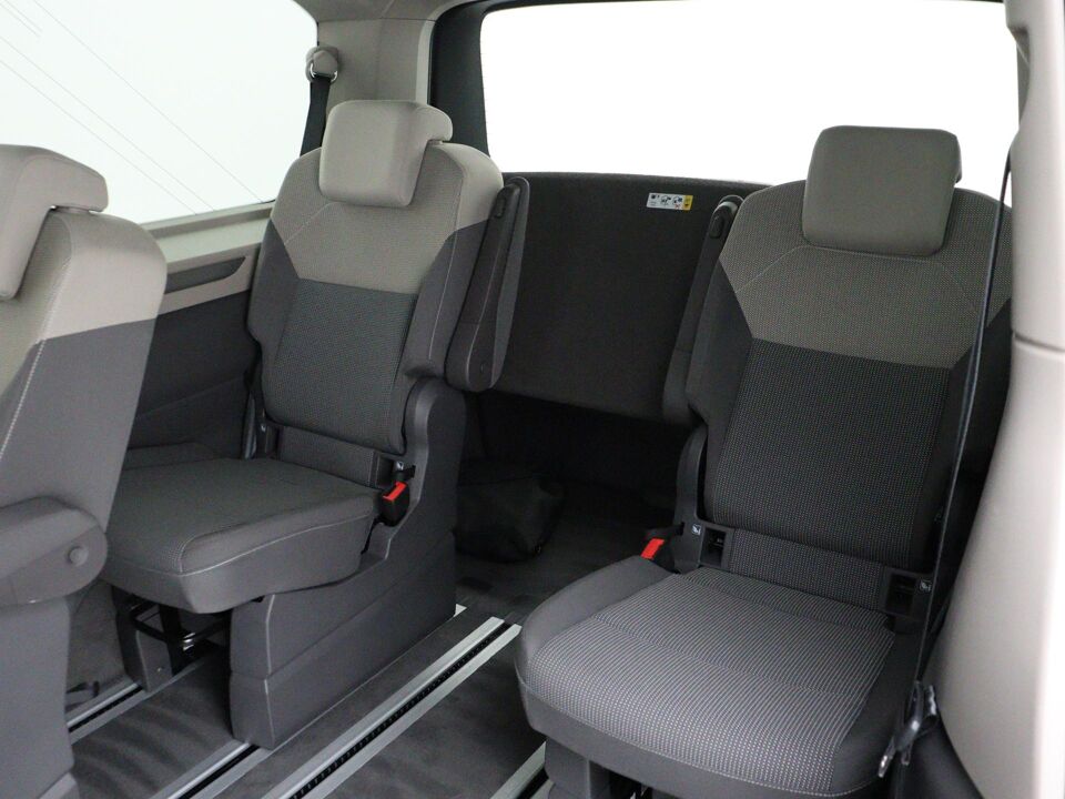 VW-Bedrijfswagens Multivan 1.4 eHybrid L2H1 Life Business 6 persoons