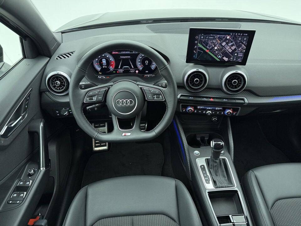 Audi Q2 35 TFSI S-line