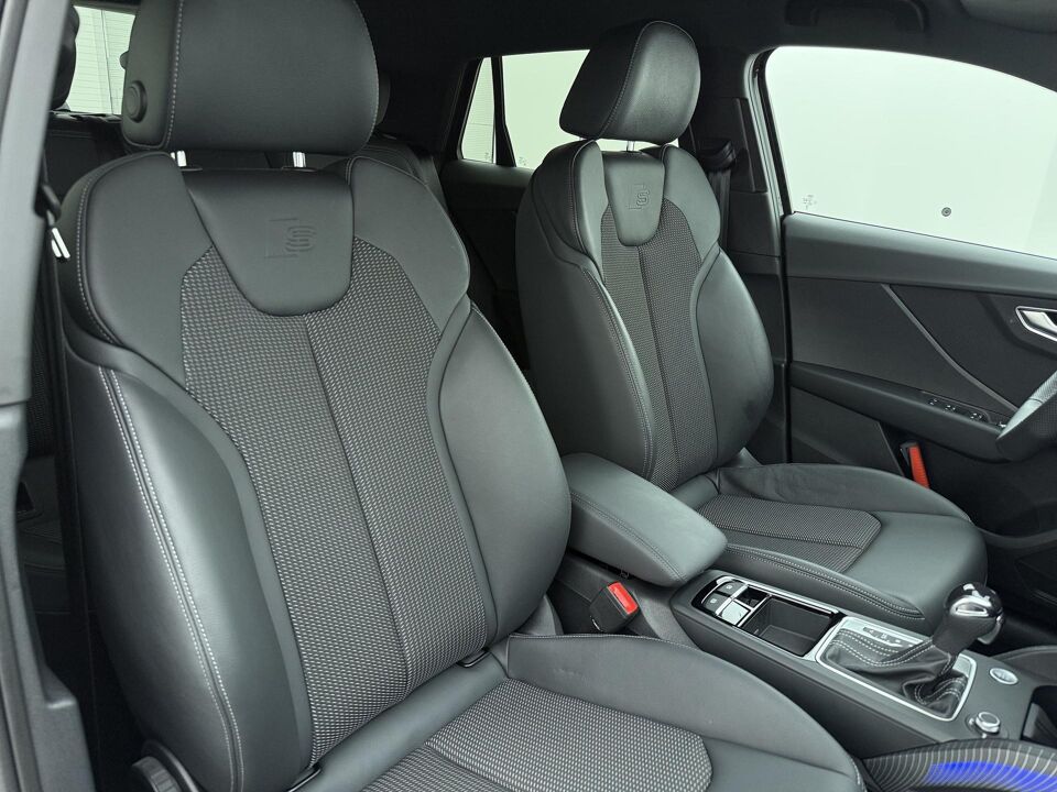 Audi Q2 35 TFSI S-line