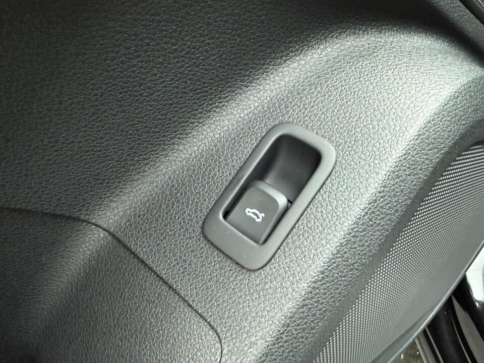 Audi Q2 35 TFSI S-line