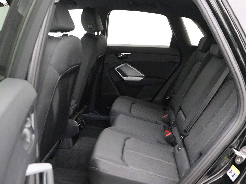 Audi Q3 35 TFSI Advanced Edition