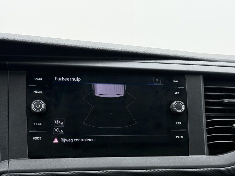 VW-Bedrijfswagens Transporter 2.0 TDI 150 Pk DSG L1H1 28