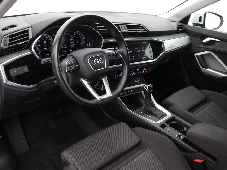 Audi Q3 45 TFSI e