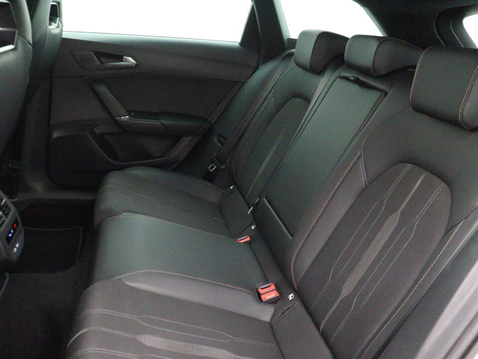 CUPRA Leon Sportstourer 1.4 e-Hybrid VZ 245PK