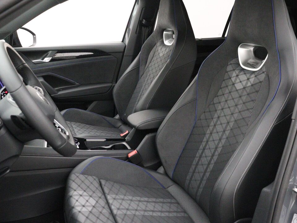 Volkswagen Tayron R-Line-Edition 1.5 eTSI 110 kW / 150 pk 7p