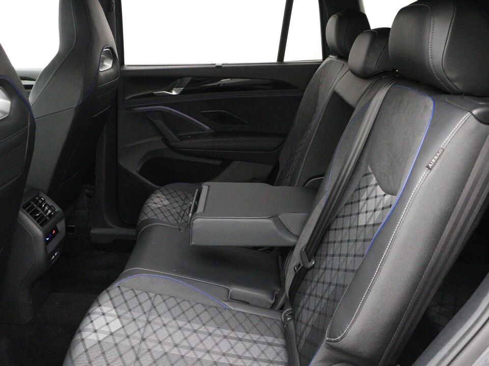 Volkswagen Tayron R-Line-Edition 1.5 eTSI 110 kW / 150 pk 7p