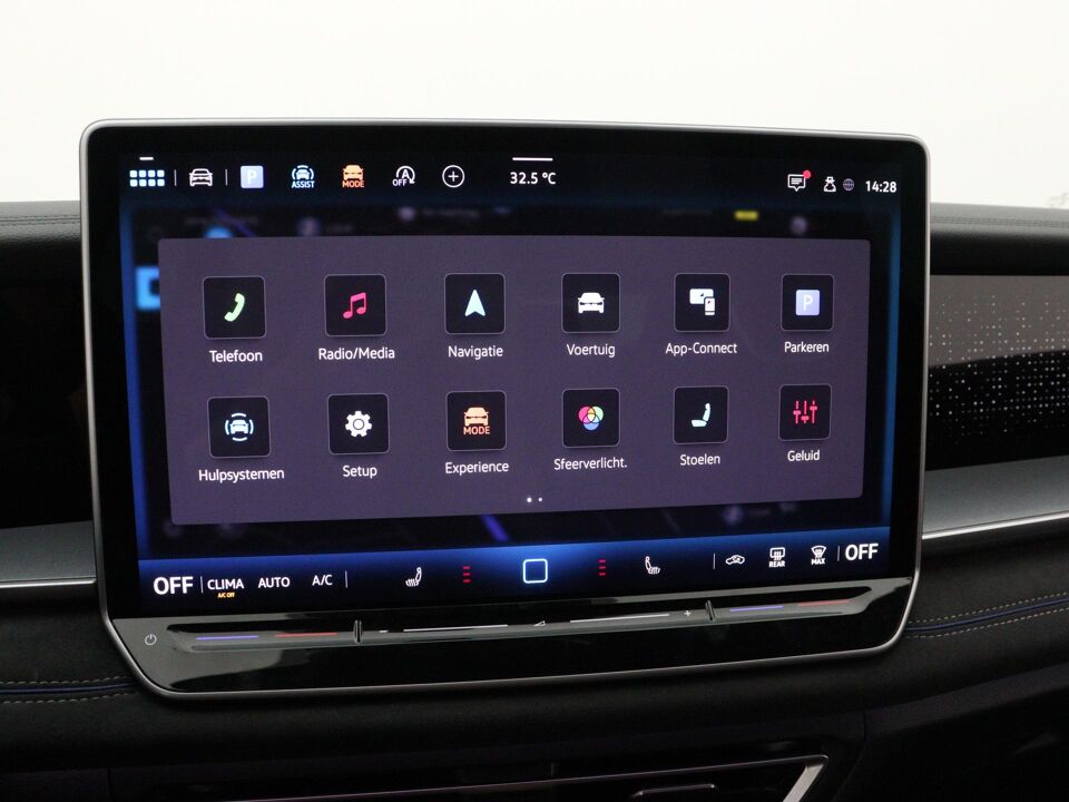 Volkswagen Tayron R-Line-Edition 1.5 eTSI 110 kW / 150 pk 7p