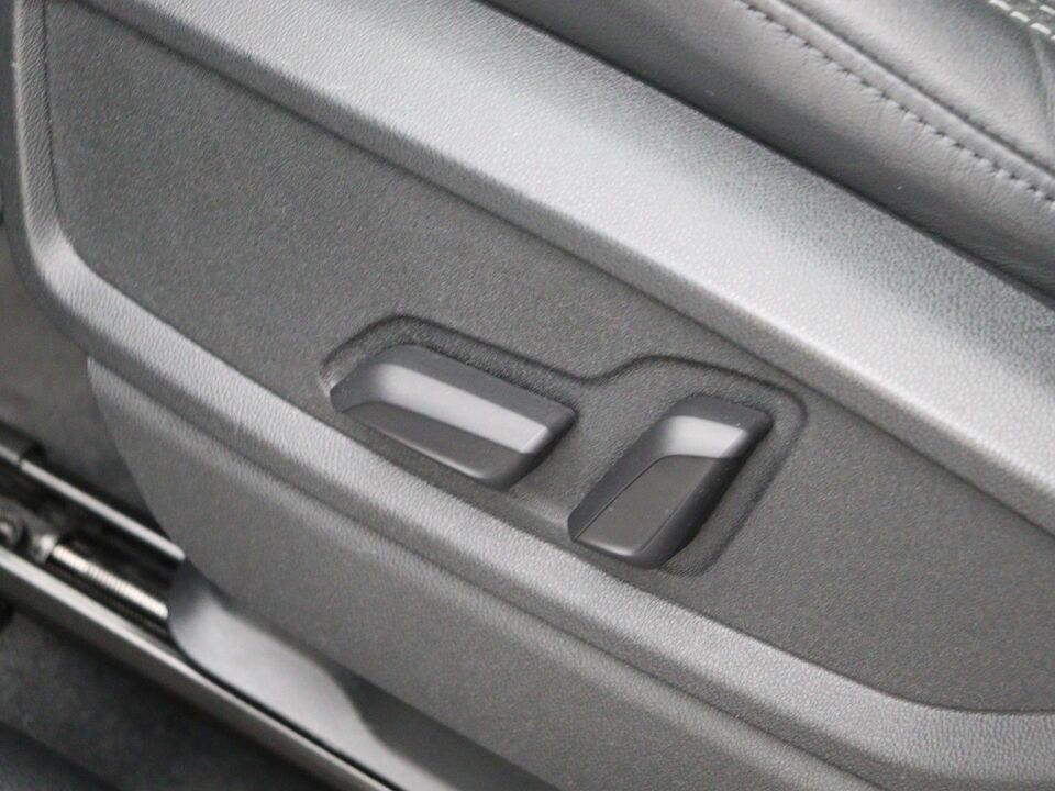 Audi Q5 50 TFSI e 299 PK S-Line