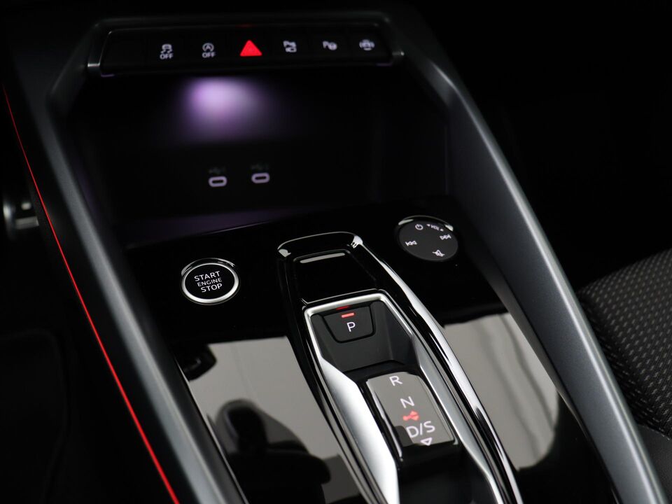 Audi A3 Sportback 30 TFSI S-Line Edition