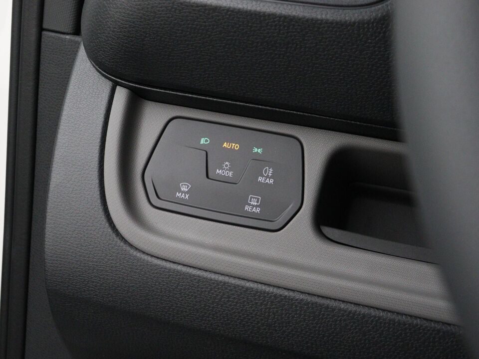 VW-Bedrijfswagens ID. Buzz Cargo Economy Business 210 kW / 286 pk