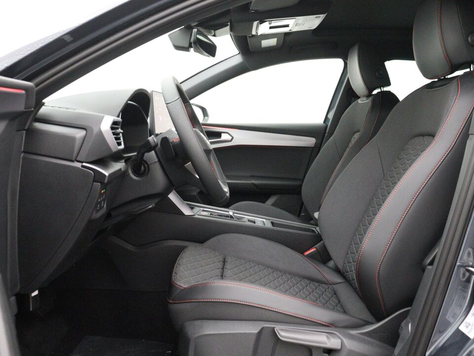 SEAT Leon Sportstourer FR Business 1.5 TSI eHybrid 150 kW / 204 PK