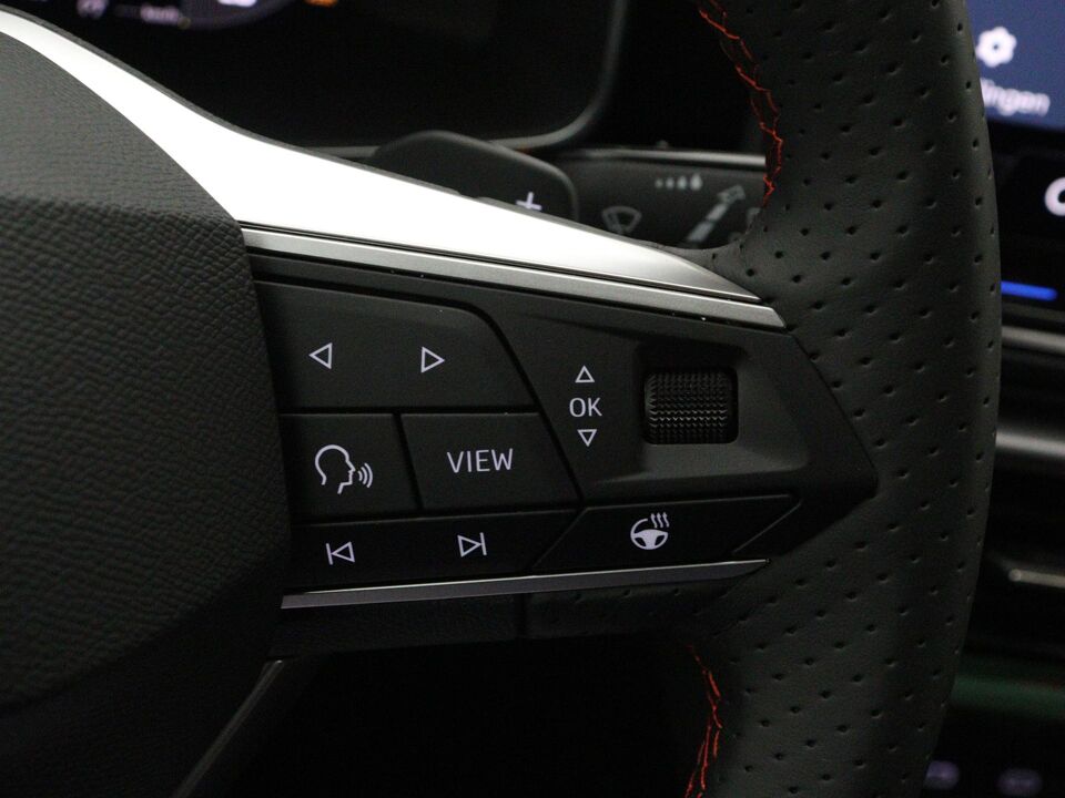 SEAT Leon Sportstourer FR Business 1.5 TSI eHybrid 150 kW / 204 PK