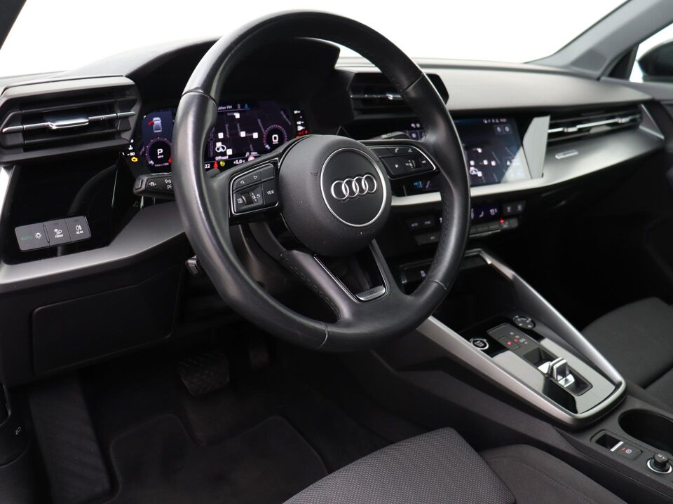 Audi A3 Limousine 30 TFSI Advanced Edition