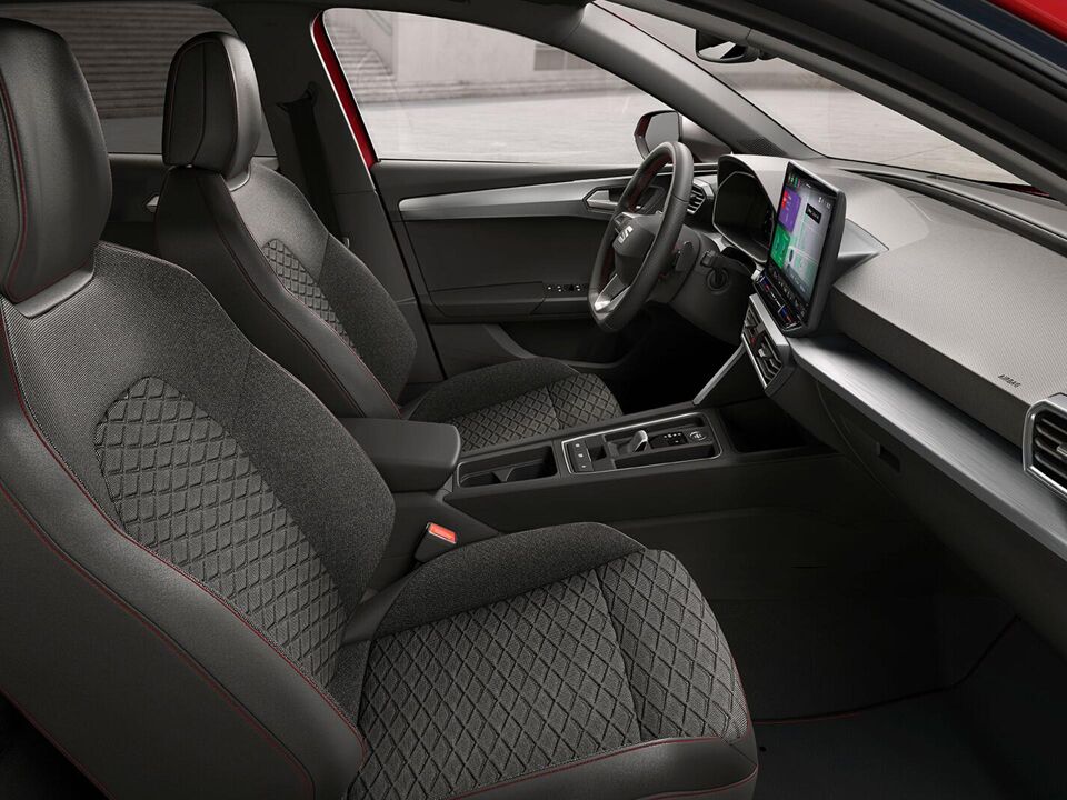 SEAT Leon Sportstourer FR Business 1.5 TSI eHybrid 150 kW / 204 PK