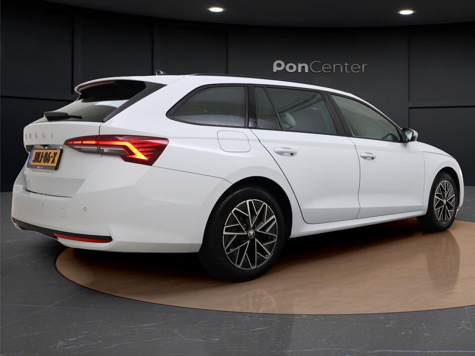 Škoda Octavia Combi 1.5 TSI 150 PK DSG Business Edition