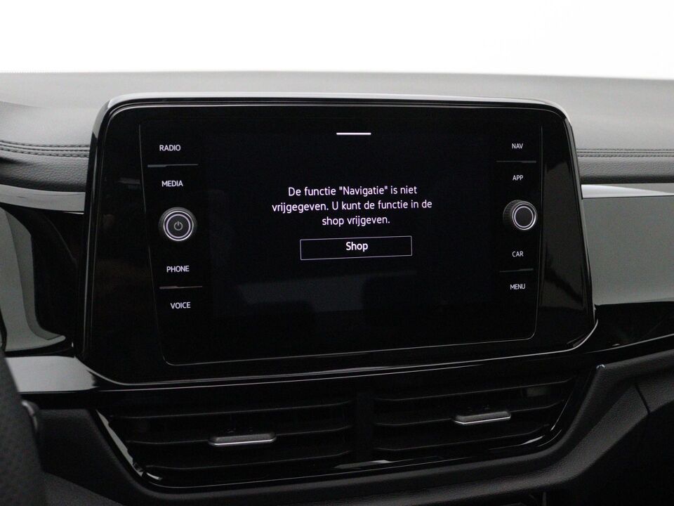 Volkswagen T-Roc 1.5 TSI DSG R-Line