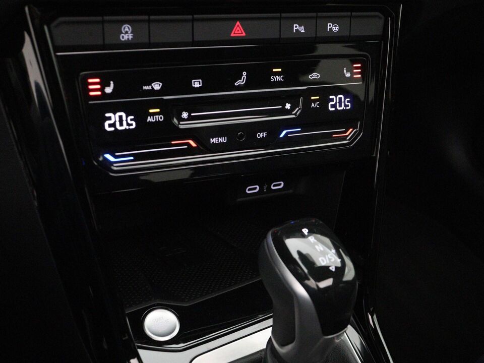 Volkswagen T-Roc 1.5 DSG TSI R-Line