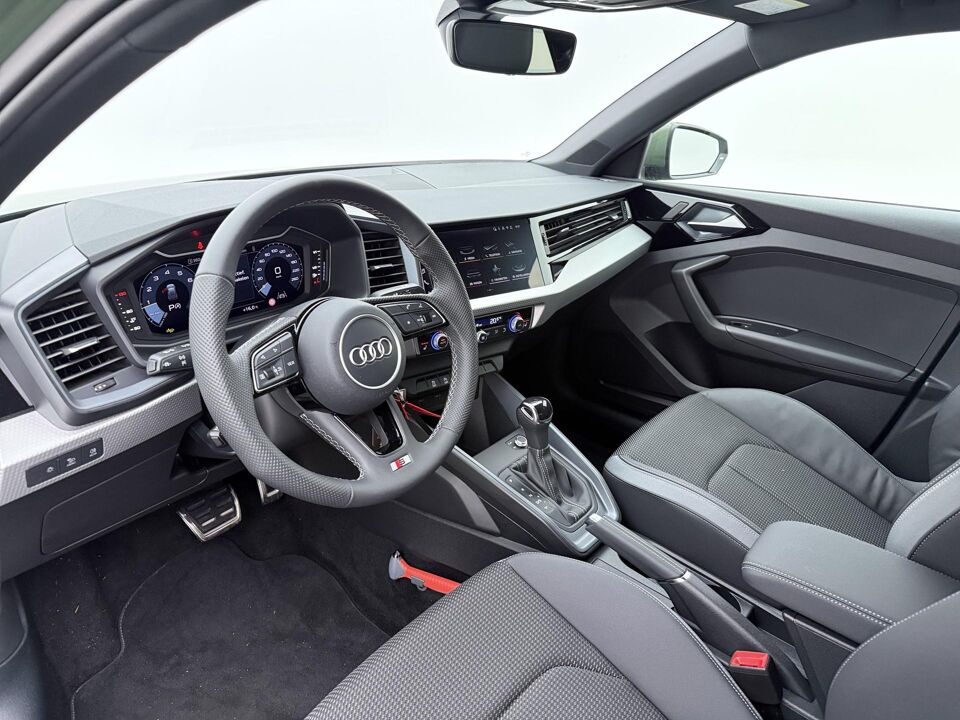 Audi A1 Sportback 35 TFSI S-line