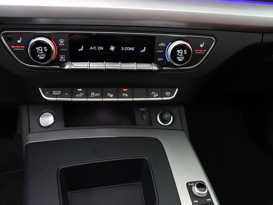 Audi Q5 50 TFSI e Advanced