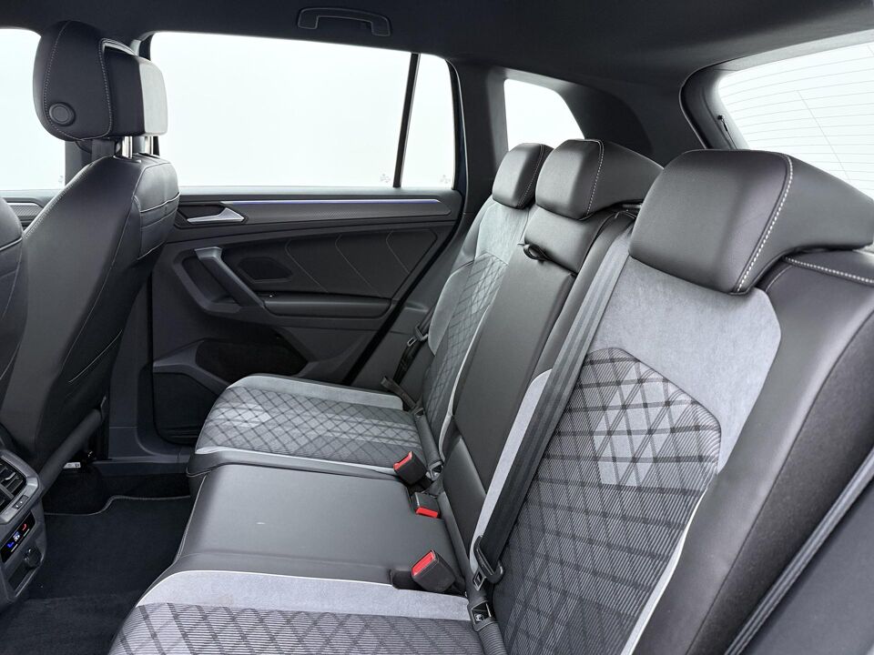 Volkswagen Tiguan 1.4 TSI eHybrid R-Line Business+