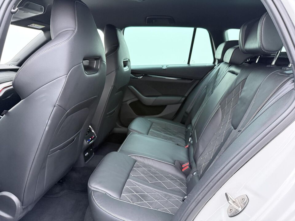 Škoda Octavia Combi 1.4 TSI RS Business