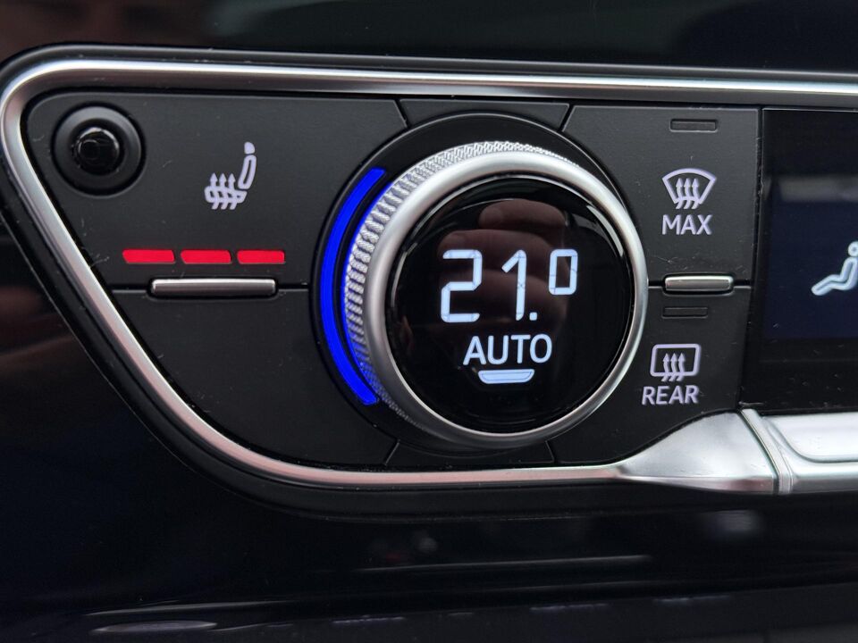 Audi A4 Avant 35 TFSI S Edition Competition