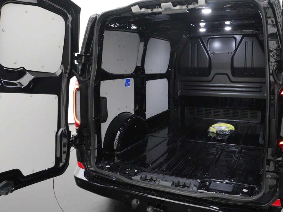 VW-Bedrijfswagens E-Transporter Bulli L1 210 kW / 286 pk