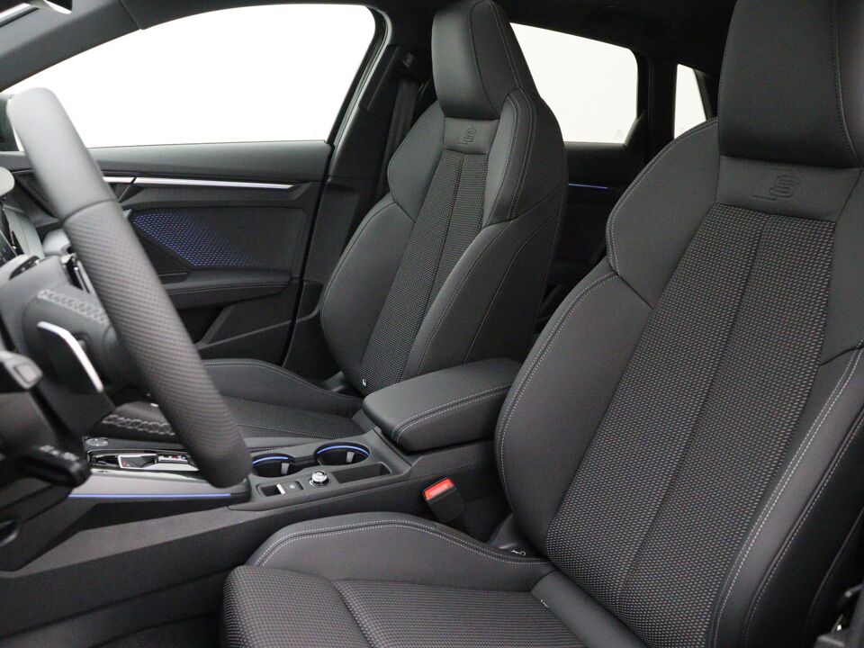 Audi A3 Sportback S edition 40 TFSI e 150 kW / 204 PK