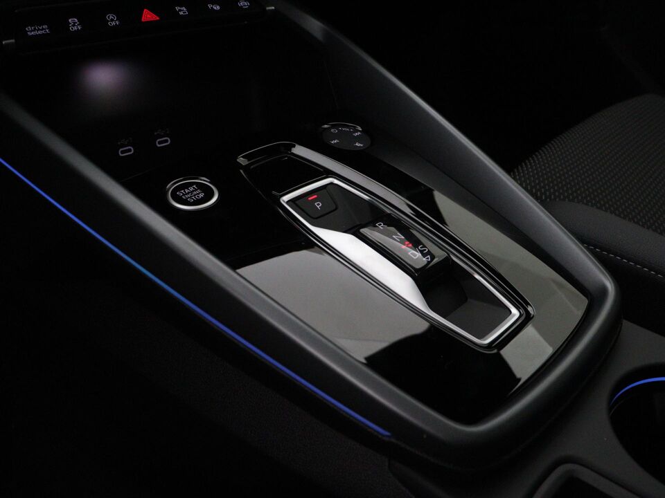 Audi A3 Limousine S edition 35 TFSI 110 kW / 150 PK