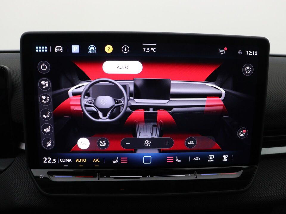 Volkswagen T-Roc Life First Edition 1.5 eTSI 85 kW / 116 PK