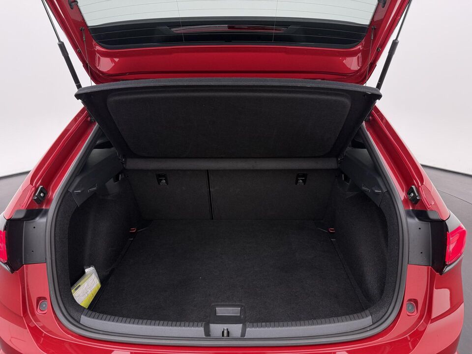 Volkswagen Taigo 1.0 TSI R-Line