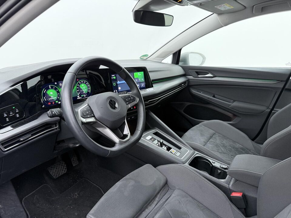 Volkswagen Golf 1.4 eHybrid Style