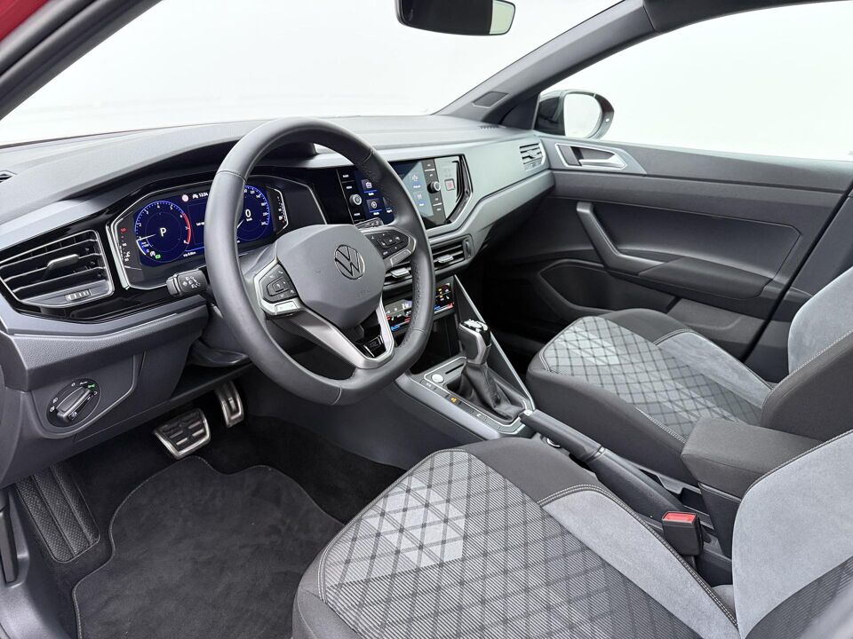 Volkswagen Taigo 1.0 TSI R-Line